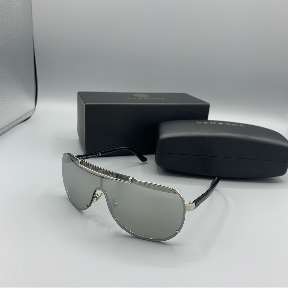 Versace Sunglasses - Picture 2 of 4